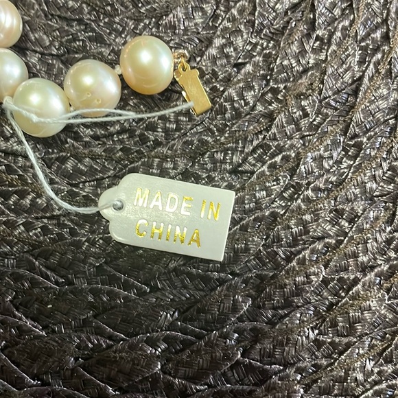 Genuine fresh water pearl bracelet - Picture 2 of 5